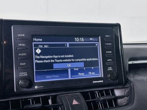 Used 2021 Toyota RAV4 LE FWD image 21