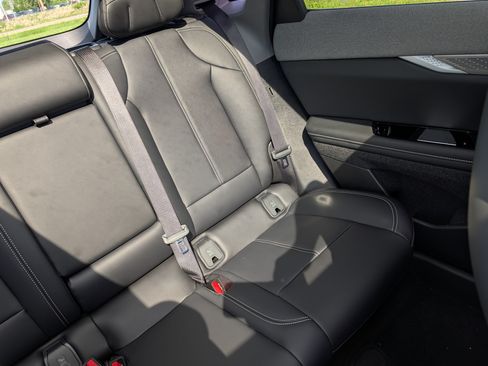 Used 2027 Cadillac Optiq Luxury w/ LPO, Floor Liner Package AWD/4WD image 16