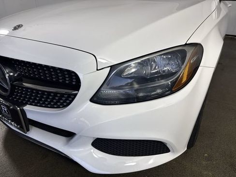 Used 2018 Mercedes-Benz C 300 Sedan image 27