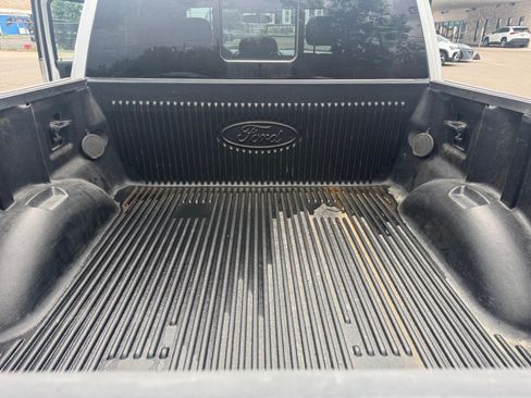 Used 2017 Ford F150 XLT w/ Equipment Group 302A Luxury AWD/4WD image 32