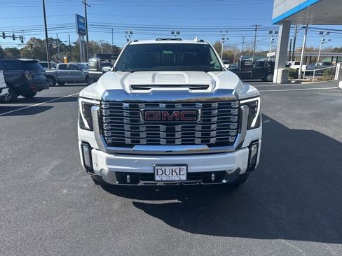 New 2026 GMC Sierra 2500 Denali image 18