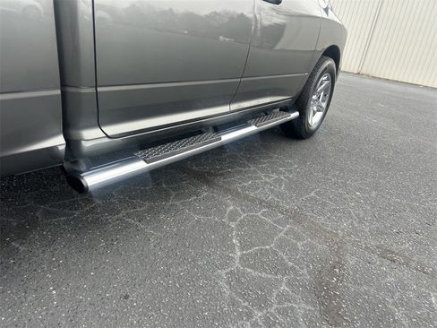 Used 2013 RAM 1500 Express image 9