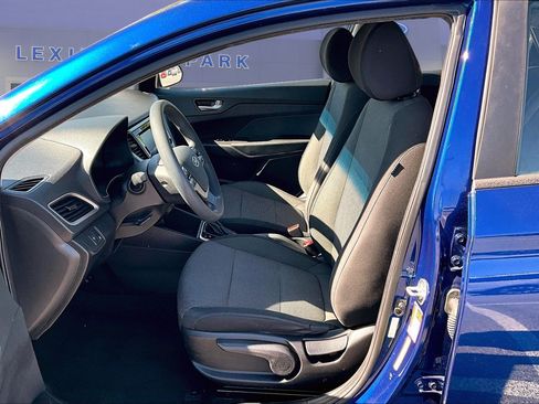 Used 2018 Hyundai Accent SE FWD image 21