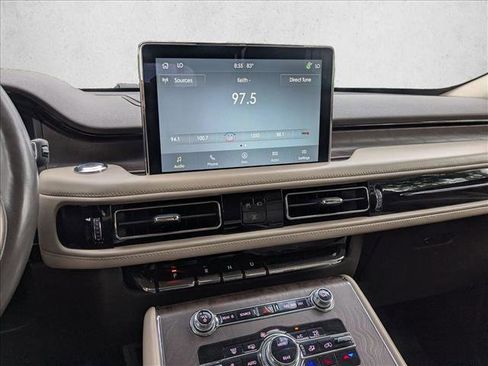 Used 2022 Lincoln Aviator Reserve w/ Equipment Group 201A AWD/4WD image 15