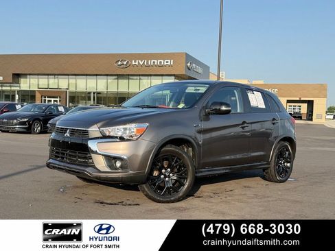 Used 2017 Mitsubishi Outlander Sport ES AWD/4WD image 1