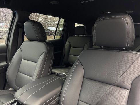 New 2026 Chevrolet Traverse LT image 26