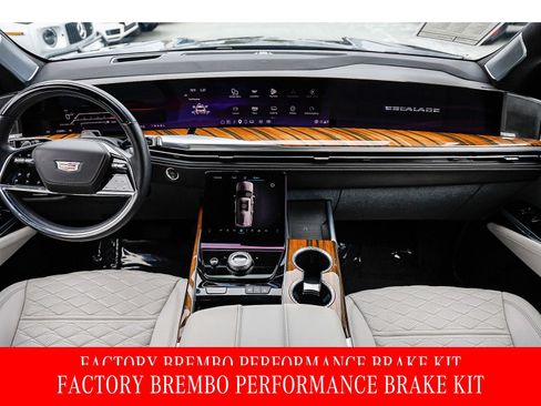 Used 2025 Cadillac Escalade Sport Platinum AWD/4WD image 11