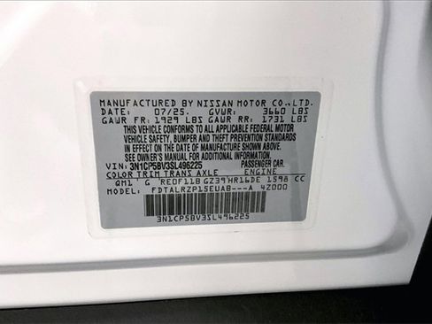 New 2025 Nissan Kicks Play S image 37