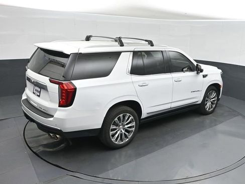 Used 2021 GMC Yukon Denali w/ Denali Premium Package image 34