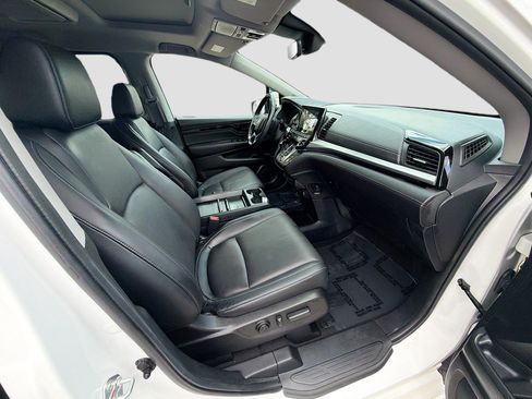 Used 2024 Honda Odyssey Touring image 30