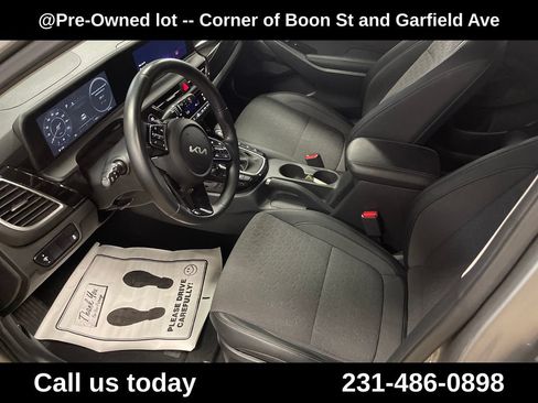 Used 2024 Kia Seltos X-Line AWD/4WD image 14