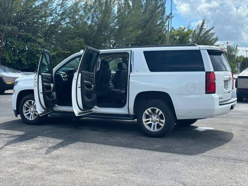 Used 2019 Chevrolet Suburban LT AWD/4WD image 6