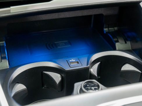 New 2026 BMW 330i xDrive Sedan w/ M Sport Package image 22