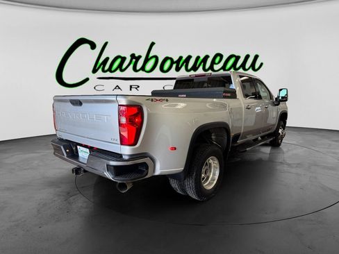Used 2021 Chevrolet Silverado 3500 LTZ w/ LTZ Convenience Package AWD/4WD image 5