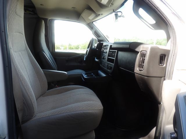 Used 2019 Chevrolet Express 2500 w/ Driver Convenience Package RWD image 12