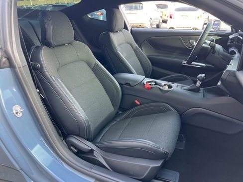 Used 2025 Ford Mustang Coupe image 21