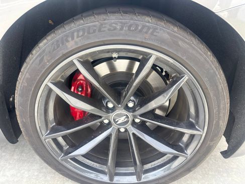 Used 2024 Nissan Z Performance w/ Floor Mat Package RWD image 8