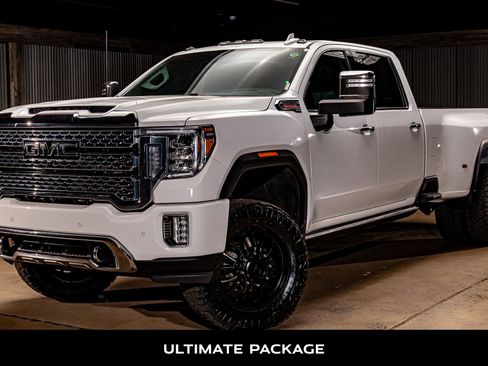 Used 2023 GMC Sierra 3500 Denali w/ Denali Ultimate Package image 5