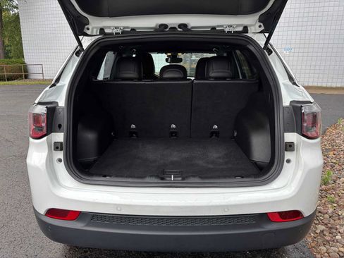 Used 2024 Jeep Compass Limited AWD/4WD image 6