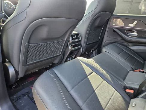 Certified 2025 Mercedes-Benz GLS 450 4MATIC image 16