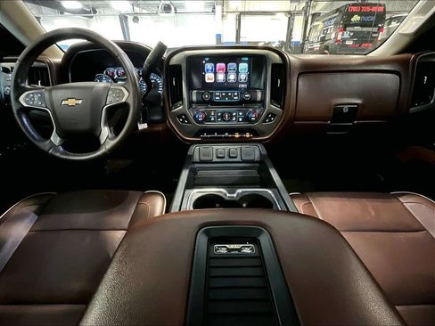 Used 2016 Chevrolet Silverado 1500 High Country AWD/4WD image 21