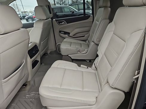 Used 2019 GMC Yukon XL Denali w/ Denali Ultimate Package image 6
