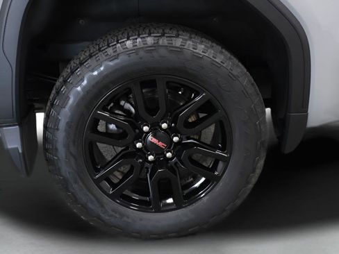 Used 2024 GMC Sierra 1500 Elevation w/ Elevation Premium Package AWD/4WD image 36