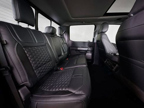 New 2026 Ford F250 Lariat w/ Black Appearance Package image 34