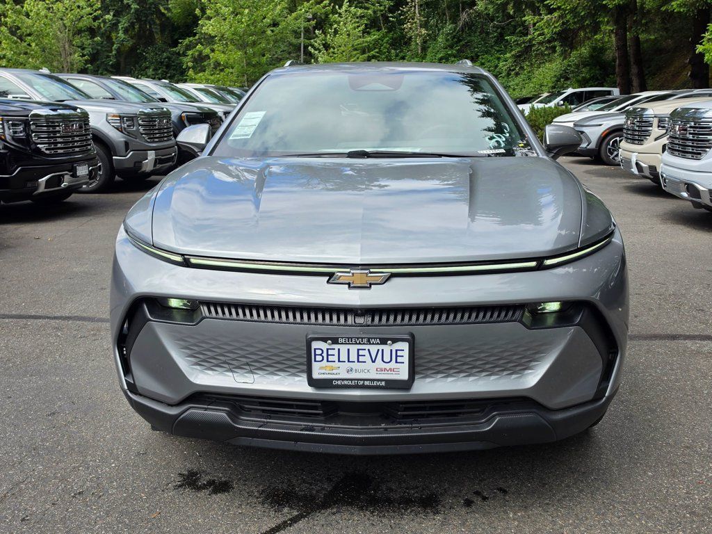 New 2026 Chevrolet Equinox EV LT AWD/4WD image 8