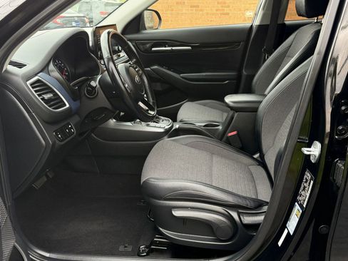 Used 2021 Kia Seltos S AWD/4WD image 14