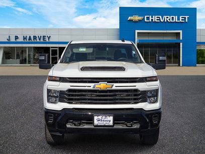 Used 2025 Chevrolet Silverado 2500 Custom w/ Custom Value Package