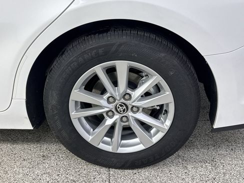 Used 2025 Toyota Camry LE image 16