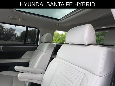 Used 2025 Hyundai Santa Fe Calligraphy AWD/4WD image 19