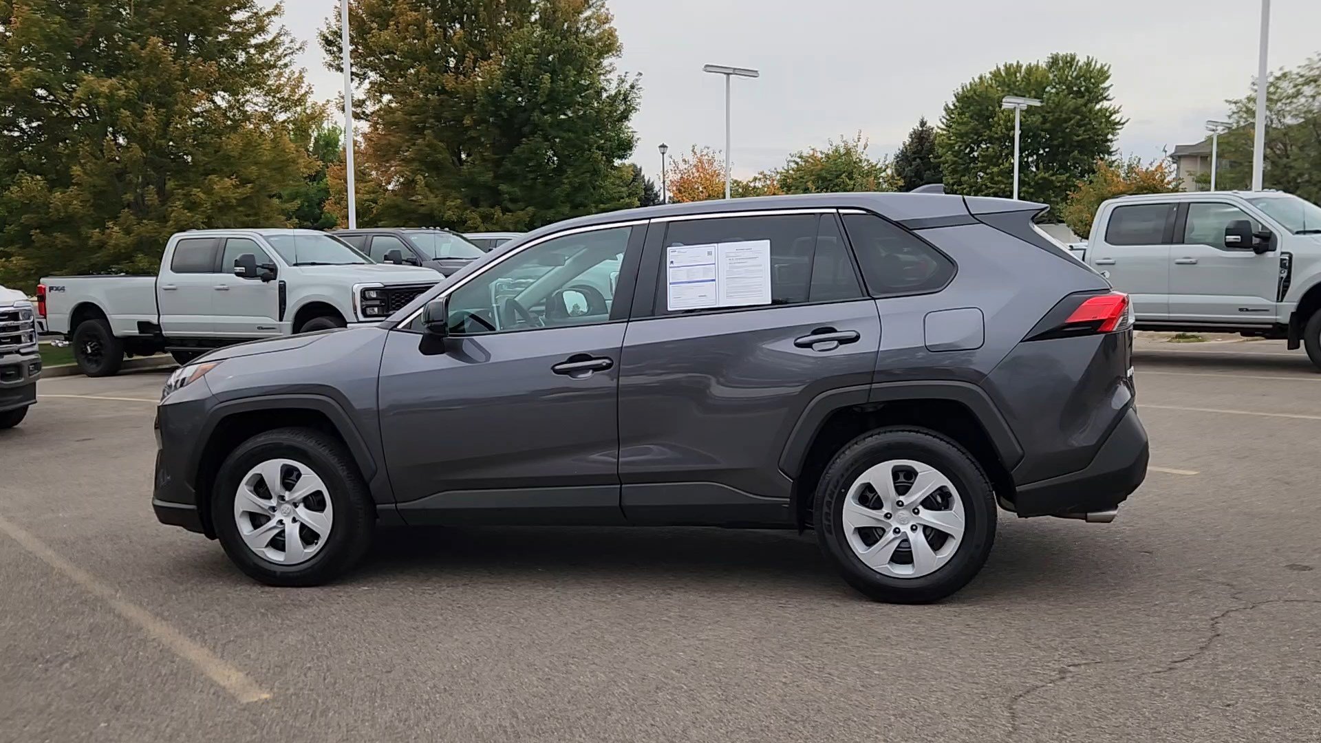 Used 2025 Toyota RAV4 LE AWD/4WD image 24