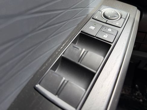 Used 2025 Lexus IS 300 w/ Premium Package RWD image 25