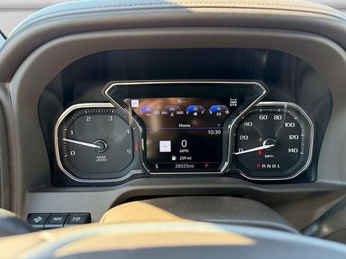 Used 2023 GMC Sierra 2500 Denali w/ Technology Package AWD/4WD image 19