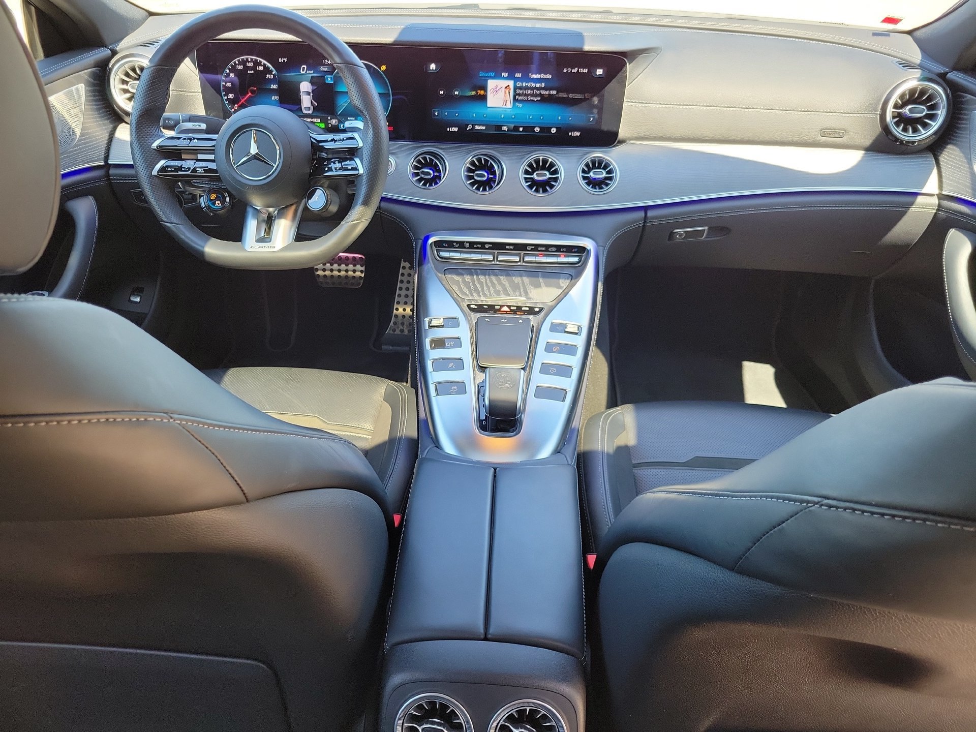 Used 2022 Mercedes-Benz AMG GT 43 image 4