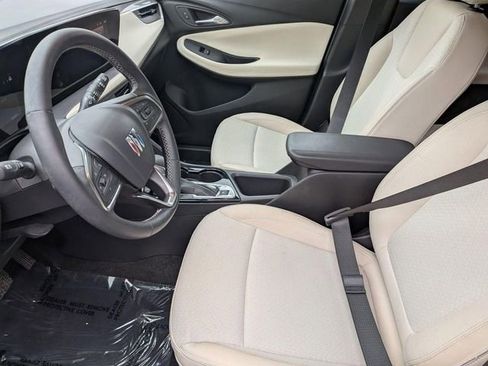 Used 2024 Buick Encore GX Preferred FWD image 12