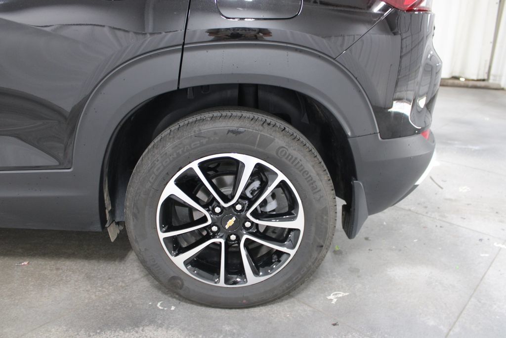 Used 2026 Chevrolet TrailBlazer LT FWD image 23