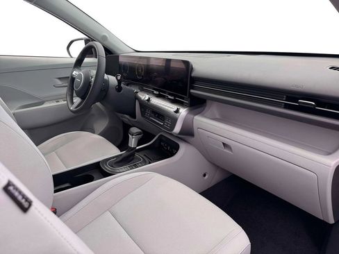 New 2026 Hyundai Kona SEL Sport FWD image 15