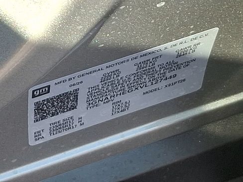 New 2027 Chevrolet Equinox LT w/ Convenience Package II FWD image 10