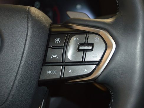 Used 2024 Lexus GX 550 w/ Accessory Package (Z1) image 22