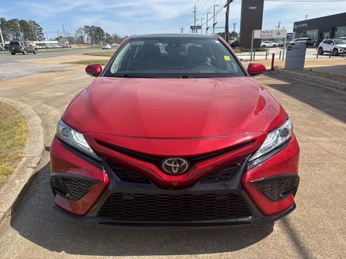 Used 2023 Toyota Camry XSE w/ Navigation Package FWD image 4