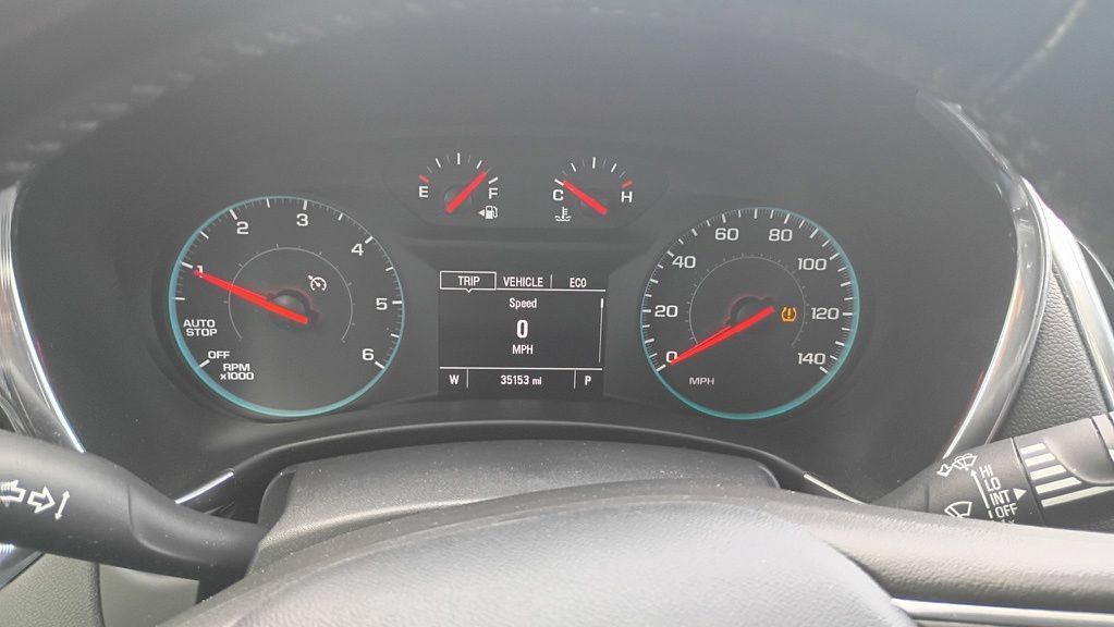 Used 2018 Chevrolet Equinox LT AWD/4WD image 11