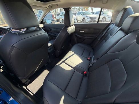 New 2026 Nissan Sentra SR w/ SR Premium Package FWD image 26