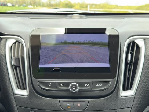 Used 2024 Chevrolet Malibu LT FWD image 26