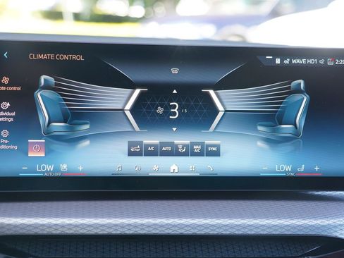 New 2026 BMW i4 xDrive40i w/ M Sport Package AWD/4WD image 17