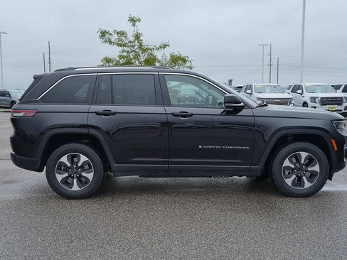 Used 2024 Jeep Grand Cherokee Limited 4xe AWD/4WD image 5