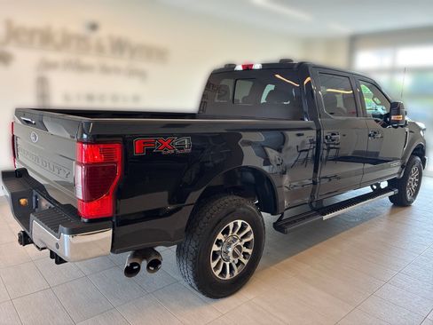 Certified 2022 Ford F250 Lariat w/ Lariat Ultimate Package AWD/4WD image 2