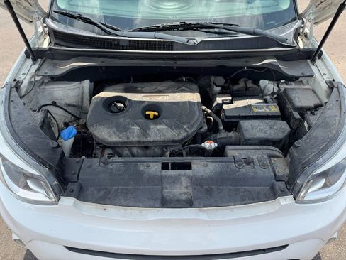 Used 2018 Kia Soul + FWD image 24